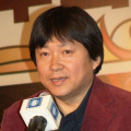 美女挣扎